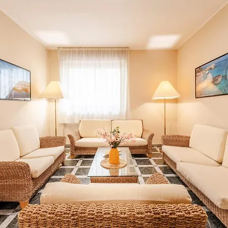 Apartamento Chic Rina Sea M2 Sleeps 2 Persons Alguer