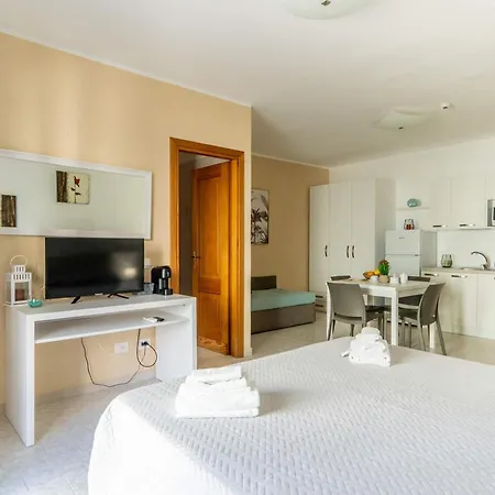 Chic Rina Sea M2 Sleeps 2 Persons * Alghero