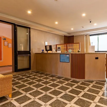 Chic Rina Sea M2 Sleeps 2 Persons *