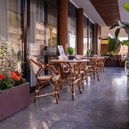 Chic Rina Sea M2 Sleeps 2 Persons Alghero